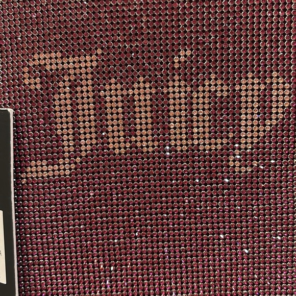 JUICY COUTURE PINK BLING CROSSBODY
BRAND NEW WITH TAGS DETACHABLE STRAP 💕💕💕💕💕 - Picture 10 of 11